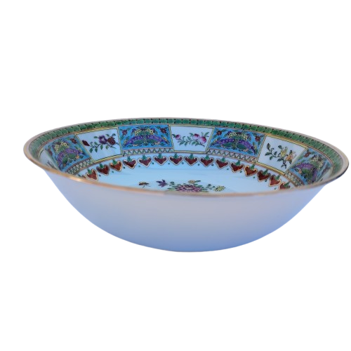 Chinese Cantonese serving bowl porcelain pottery