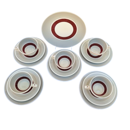 Decorative 1930's Susie Cooper Tea Trio's and Plate