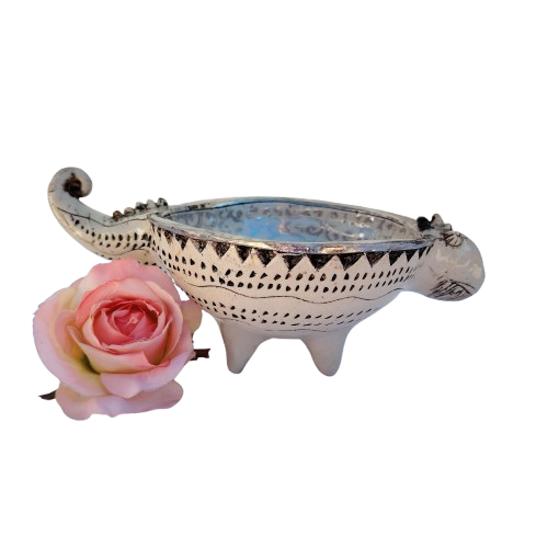 Rika Senekal Hand-Made Hand-Painted Chameleon one of a kind Ceramic Bowl