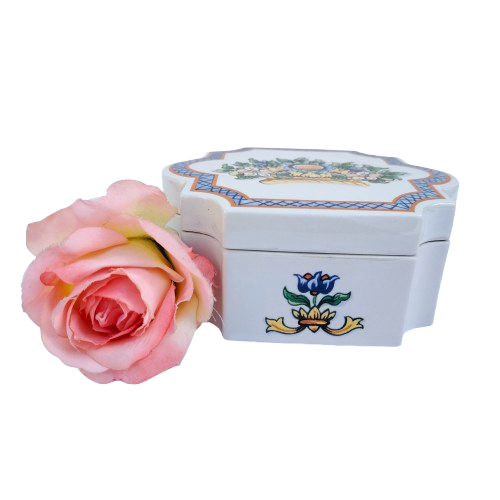 Elizabeth Arden Roma Al Fresco lidded dusting powder trinket box