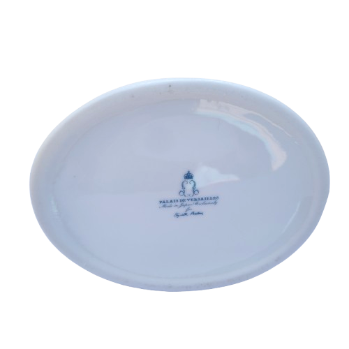 Elizabeth Arden Palais de Versailles oval-shaped Lidded Dish