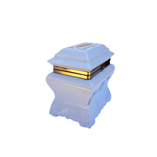 Elizabeth Arden Southern Heirlooms music box trinket box