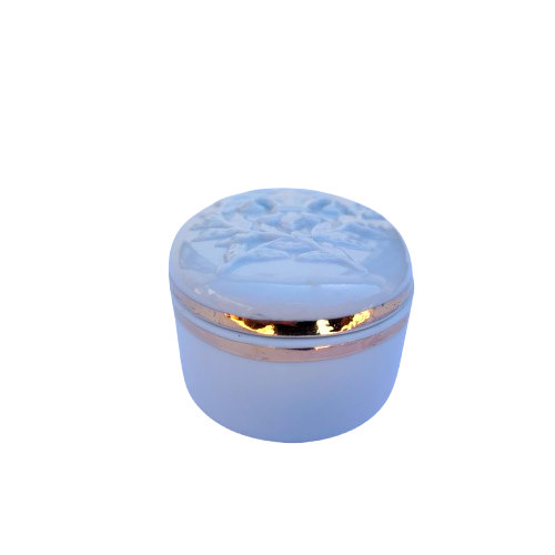 Elizabeth Arden Palais de Versailles oval-shaped Trinket box