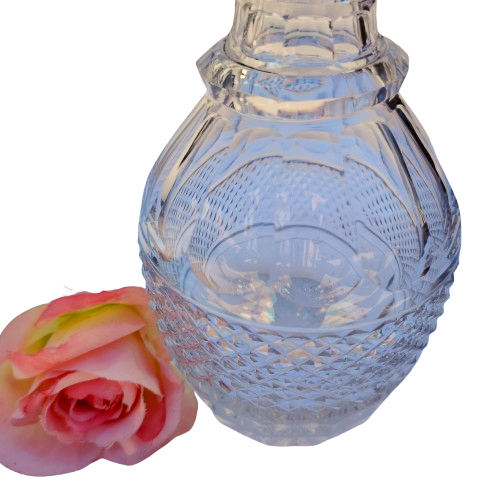 Great Quality Vintage Cut Glass Crystal Decanter