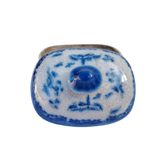 Wong Lee WL 1895 Blue and White lidded dish craquelure wares