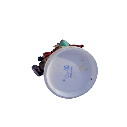 Goebel Hummel Figurine Globe Trotter