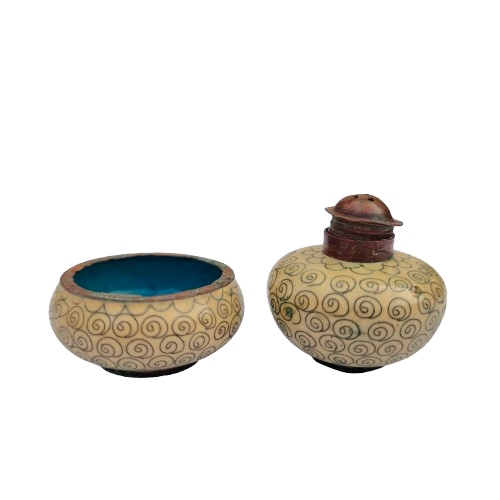 Beautiful vintage Chinese cloisonne cruet set, dating from the 1950s