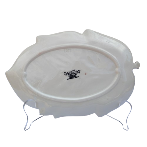 Carlton Wear Australian Design Red Leaf Plate