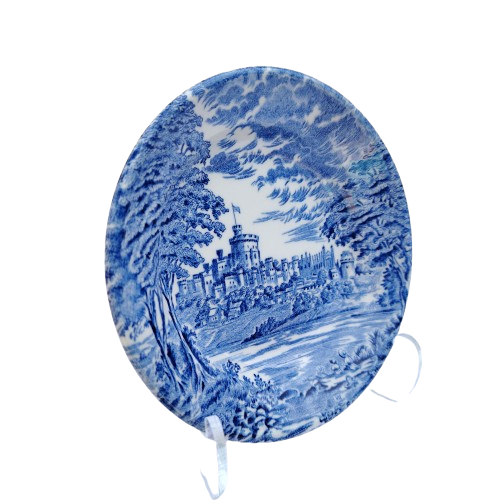 Unicorn Wear Wedgwood Windsor Castle blue and white dish