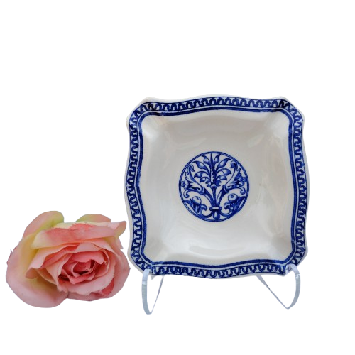 G Kiefer & Cie Ltd Dunn Bennett & Co Dish