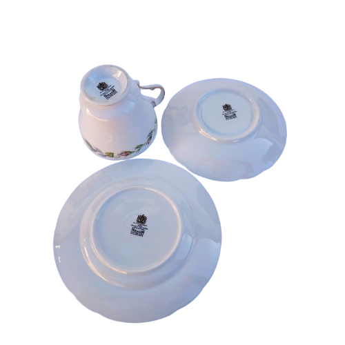 Paragon Fine Bone China Rosebud Garland Trio