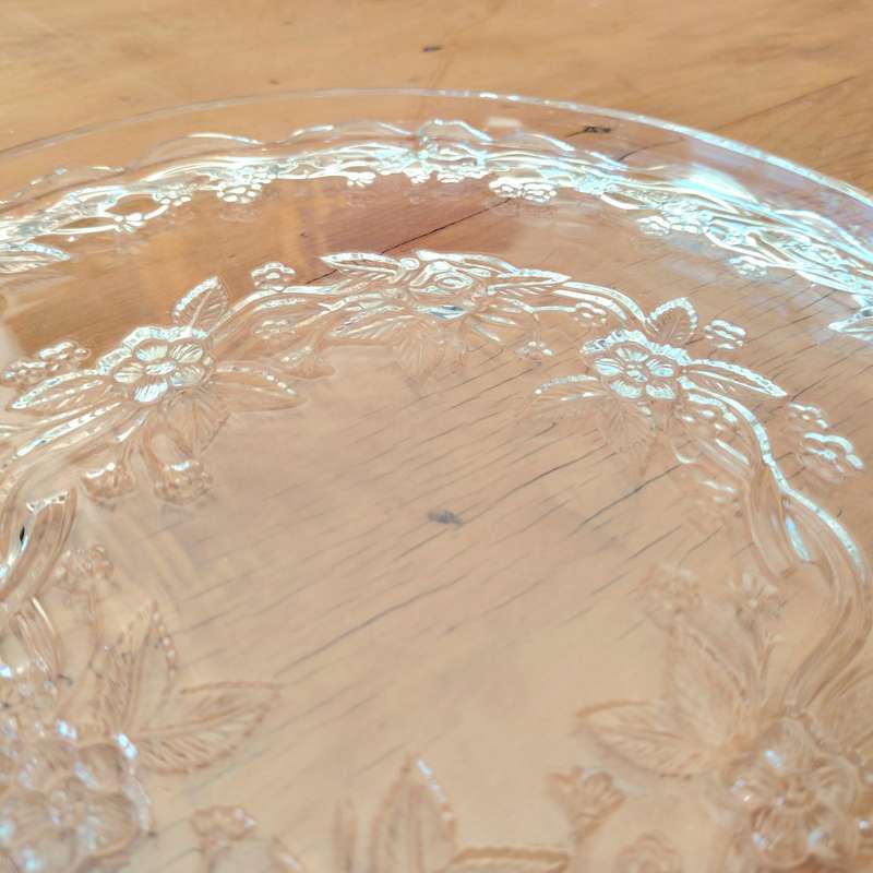 Mikasa Crystal Angelique Large Serving Cake Platter