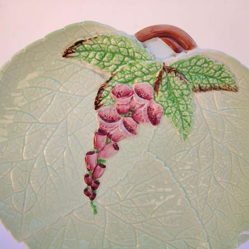 Carlton Wear Green Foxglove Leaf Plate Australian Design