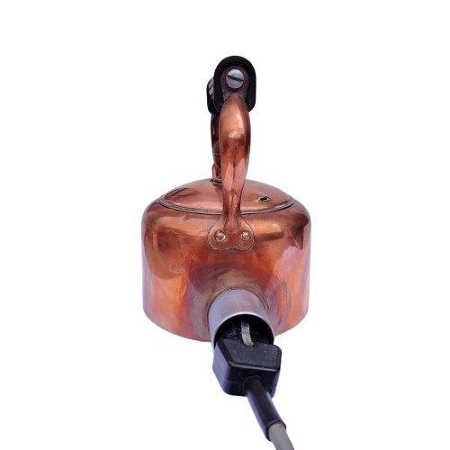 1930's English electric kettle in copper and bakelite working