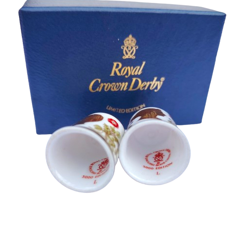 Pair Royal Crown Derby Thimbles Queen Victoria Ltd 5000