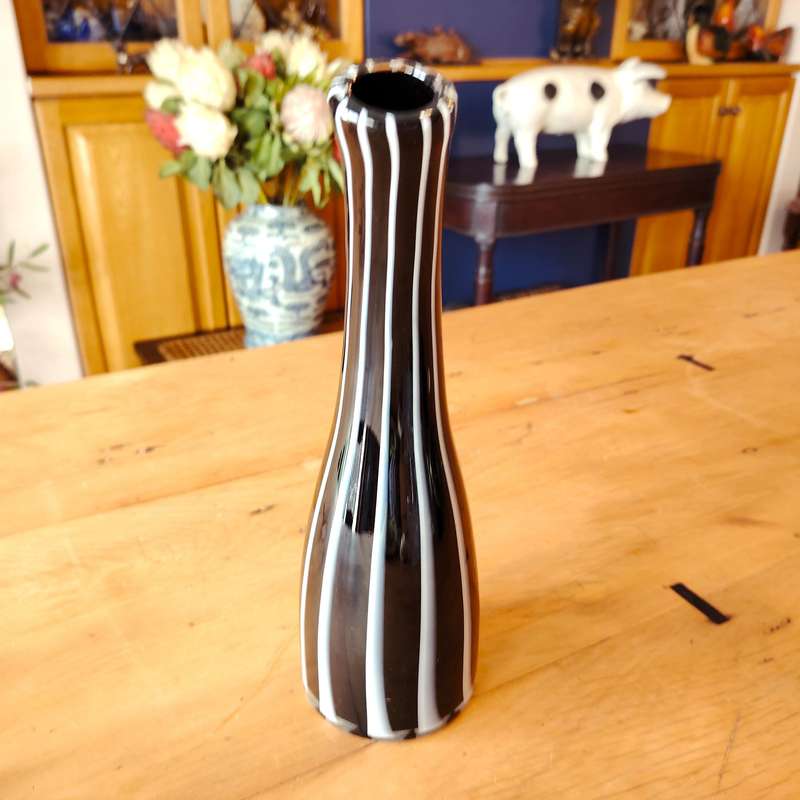 Murano stunning zebra striped design in black and white vase