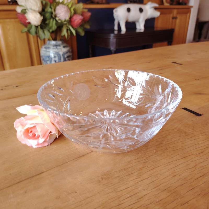 Quality Clear Crystal Glass Etched Bowl