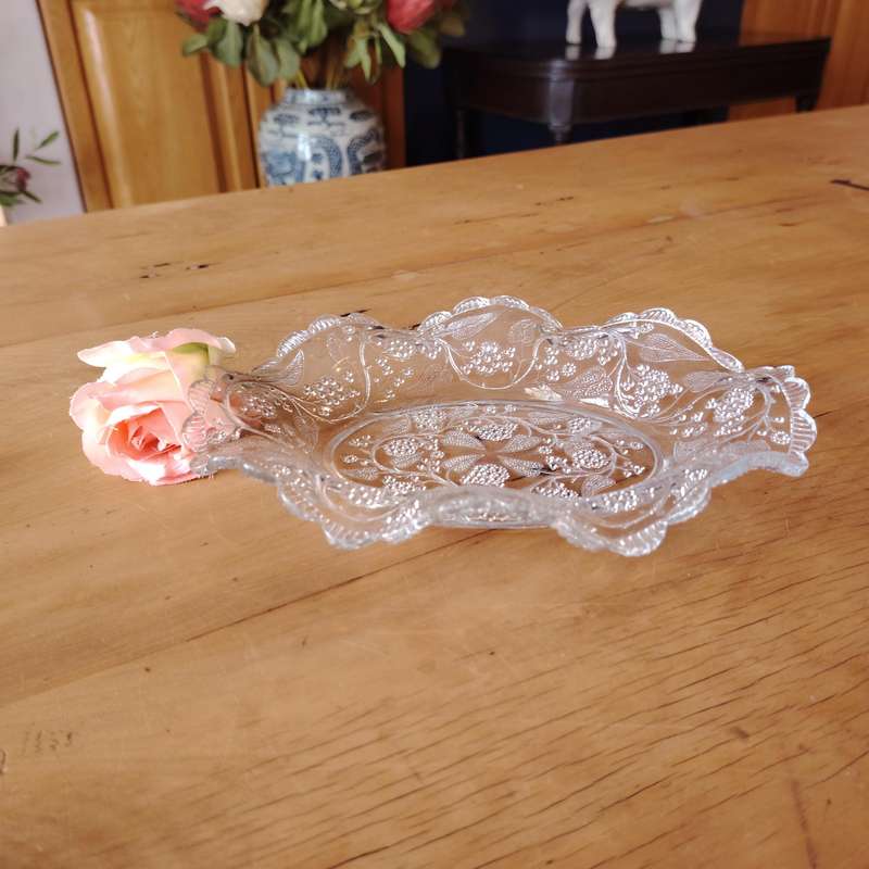 Oval Clear Glass Bowl with Etched Flowers and Scalloped Edge