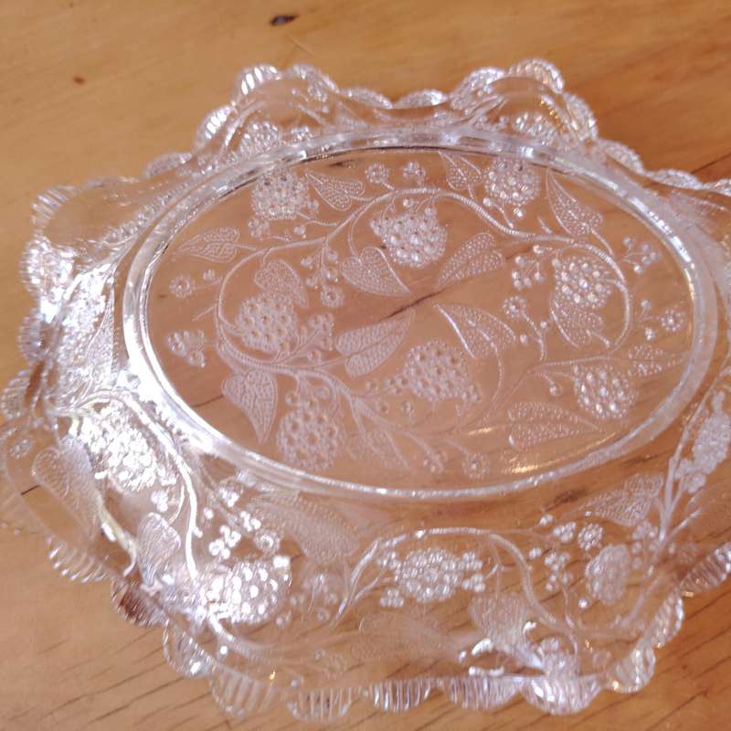 Oval Clear Glass Bowl with Etched Flowers and Scalloped Edge
