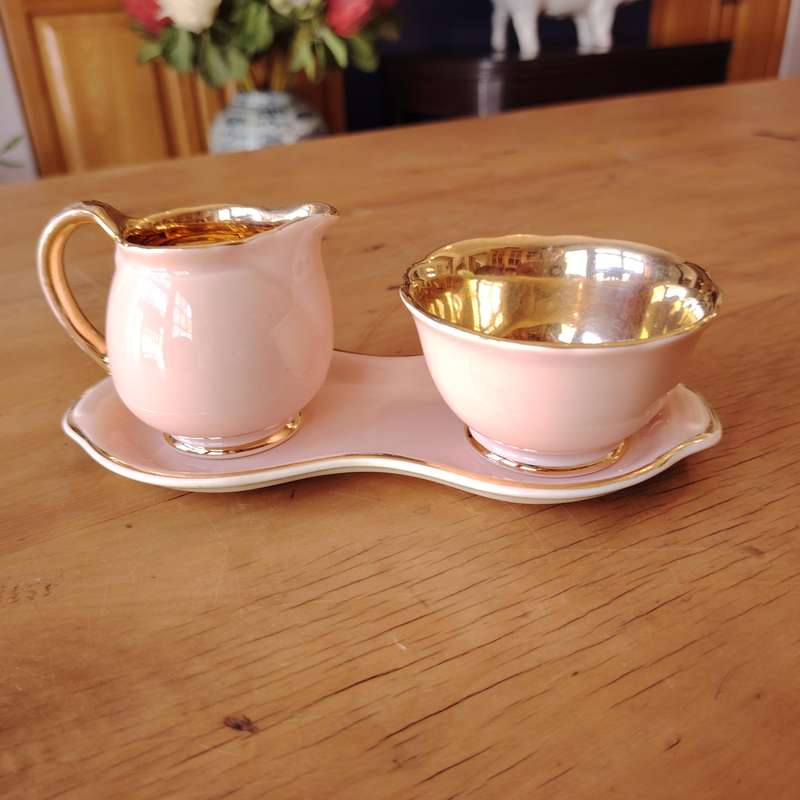 Crown Devon Fielding Pink and gold lustre set