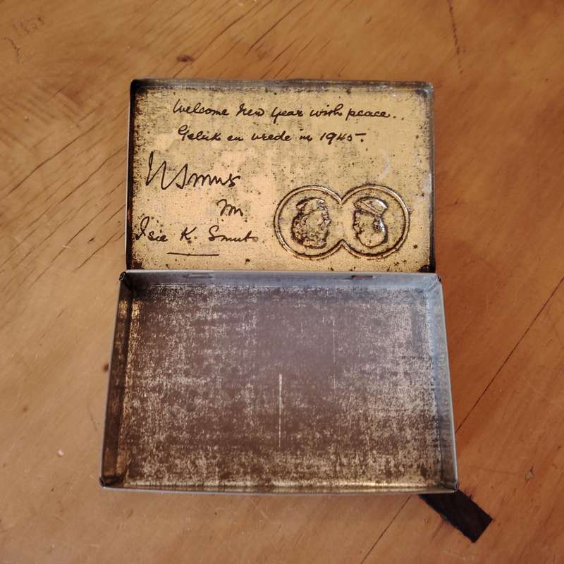 ORIGINAL- WW2 Jan & Isie Smuts South African New Year 1945 Chocolate Tin