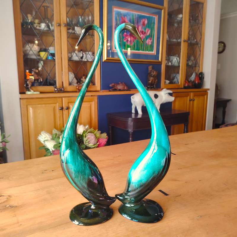 Vintage Blue Mountain Pottery Long Neck Swans Crane Green Drip Glaze
