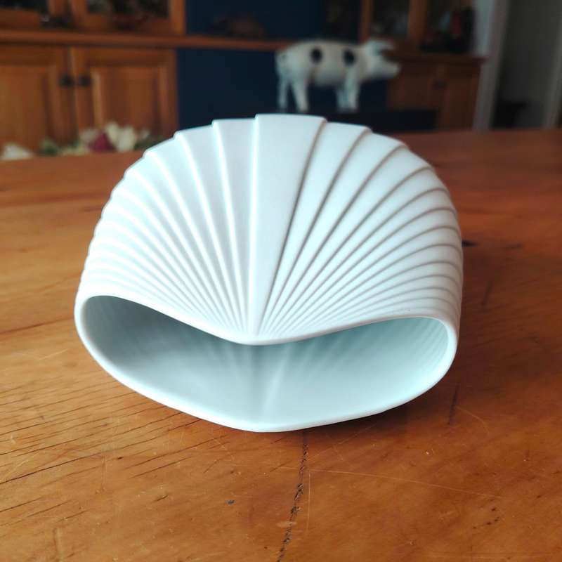 Rosenthal Porzellan Studio-Line Bisque Porcelain Op Art Vase by Max Fussl