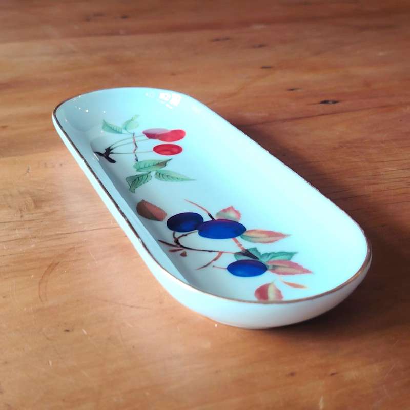 Royal Worcester Oval Dish Evesham Porcelain England
