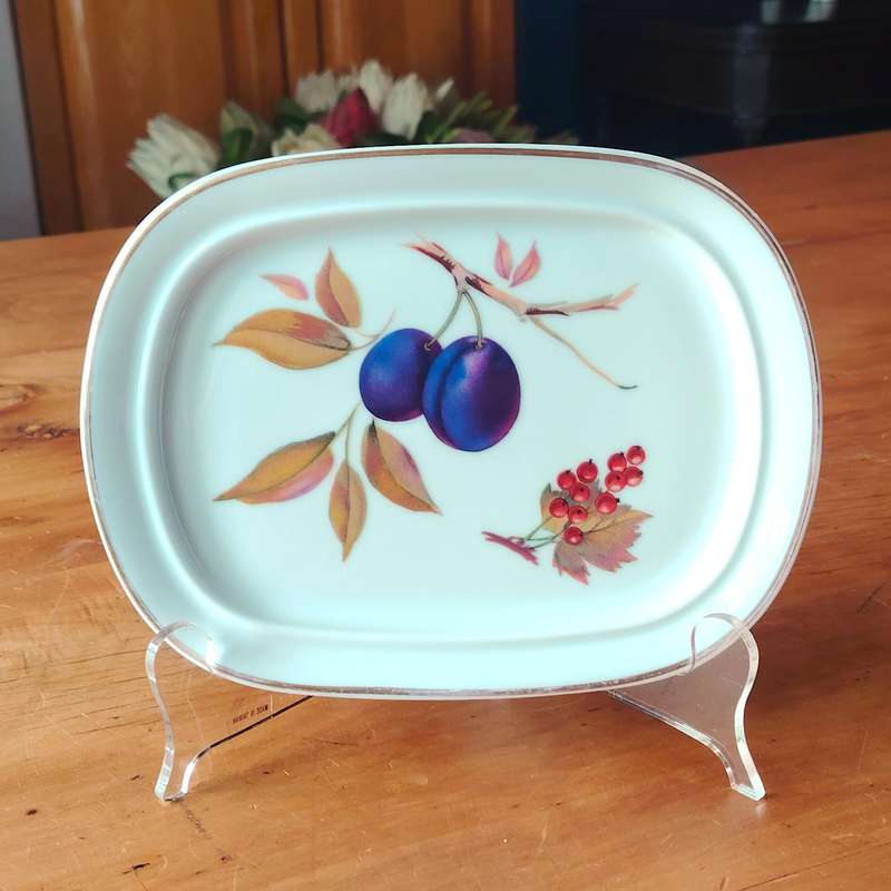 Royal Worcester Oval Dish Evesham Porcelain England