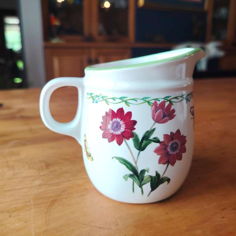 Studio Nova Milk Jug in the Garden Bloom