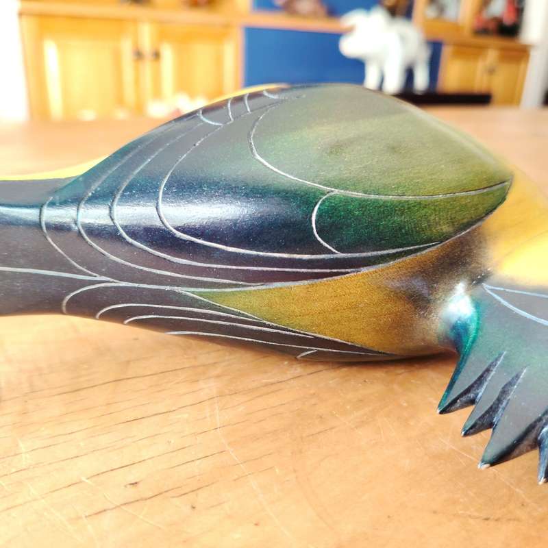 Feathers of Knysna Gallery carved and hand painted Sacred Kingfisher