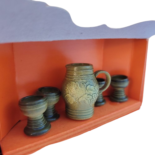 Original vintage Bodo Henning doll furniture Stonewear jug and mugs No 917,
