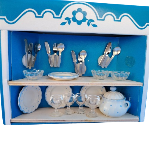 Original vintage Bodo Henning doll furniture blue and white dinner service