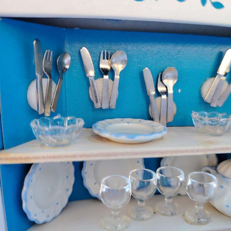 Original vintage Bodo Henning doll furniture blue and white dinner service