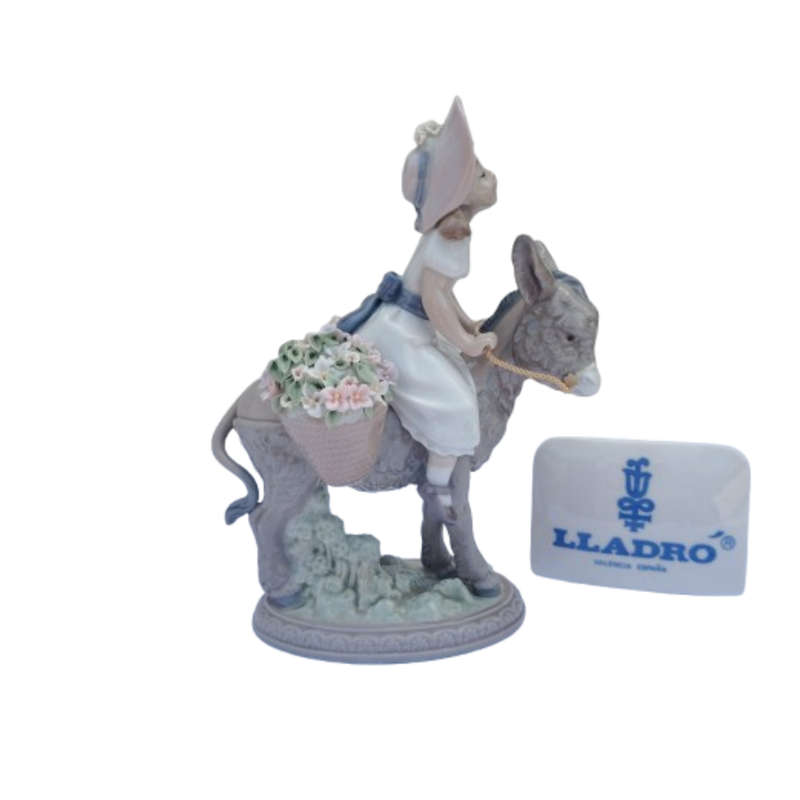 Lladro Figurine Look at Me #5465 Donkey