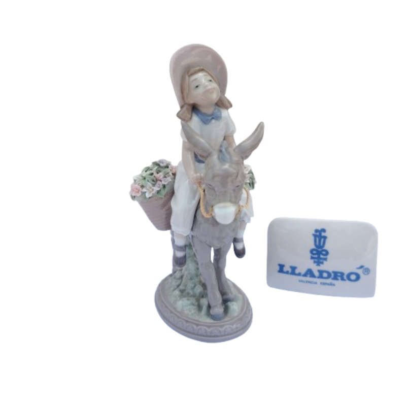 Lladro Figurine Look at Me #5465 Donkey