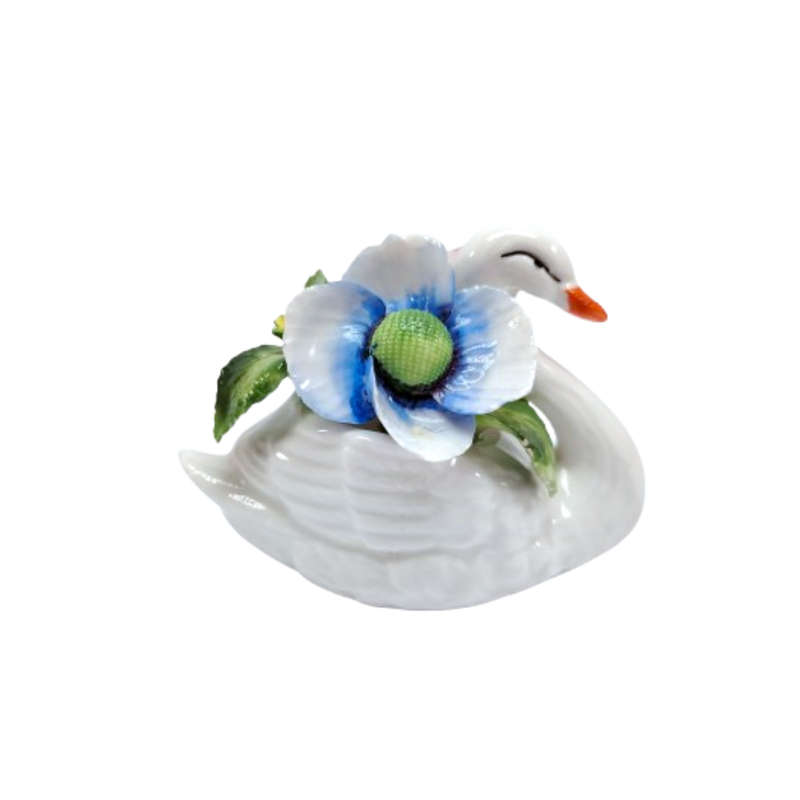 Radnor Porcelain Fine Bone China Flower Bouquet Posy Swan