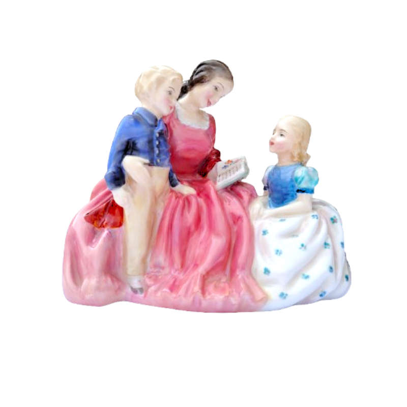 Royal Doulton Figurine Bedtime Story HN 2809