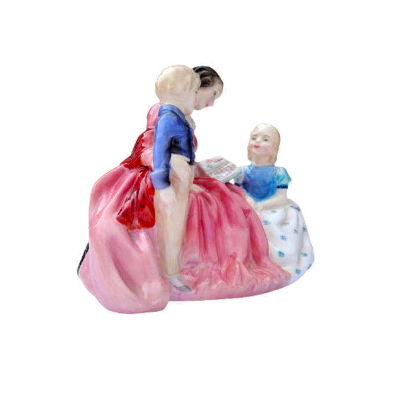 Royal Doulton Figurine Bedtime Story HN 2809
