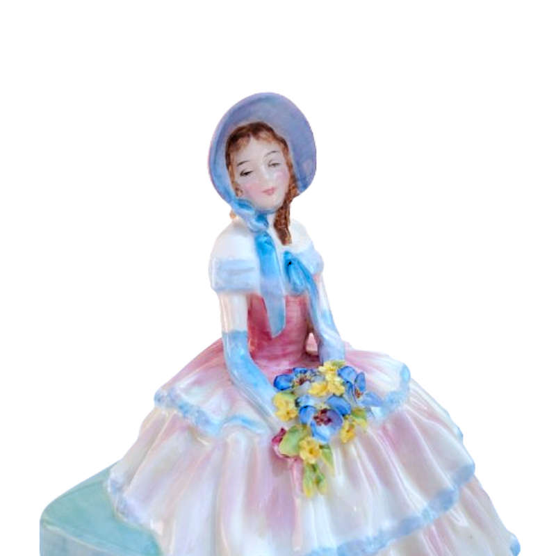 Royal Doulton Figurine Daydreams HN 1731