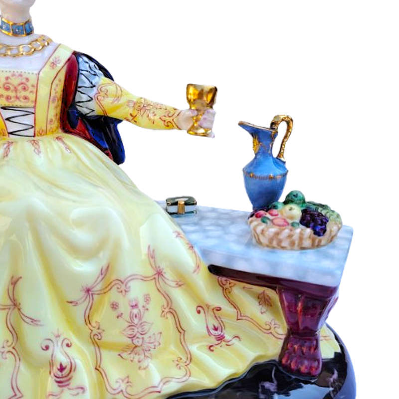 Royal Doulton Lucrezia Borgia Les Femmes Fatales HN2342 Ltd