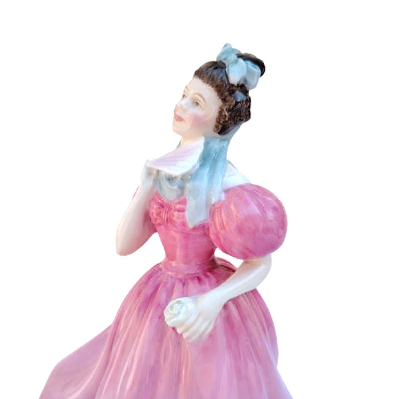 Royal Doulton Figurine Cameilla HN 2222