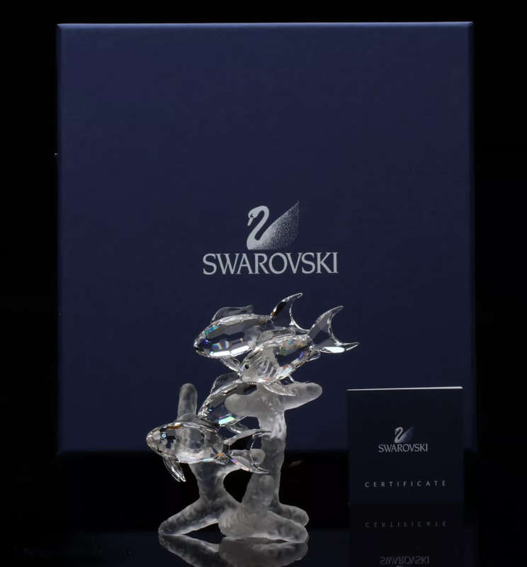 Swarovski crystal school of fish part of the Aquatic Worlds
