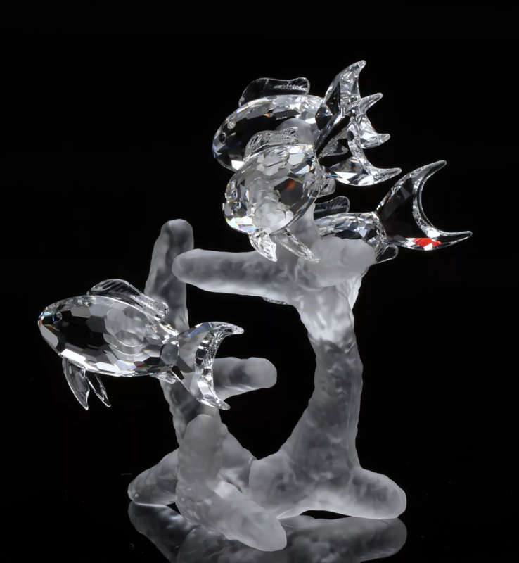 Swarovski crystal school of fish part of the Aquatic Worlds