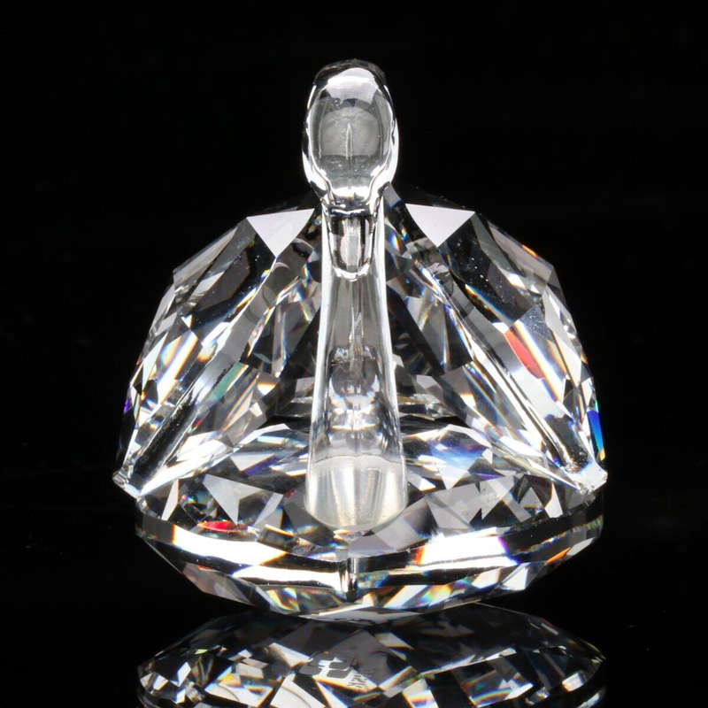 Swarovski Crystal Large Swan Beauties of the Lake Feathered Friends