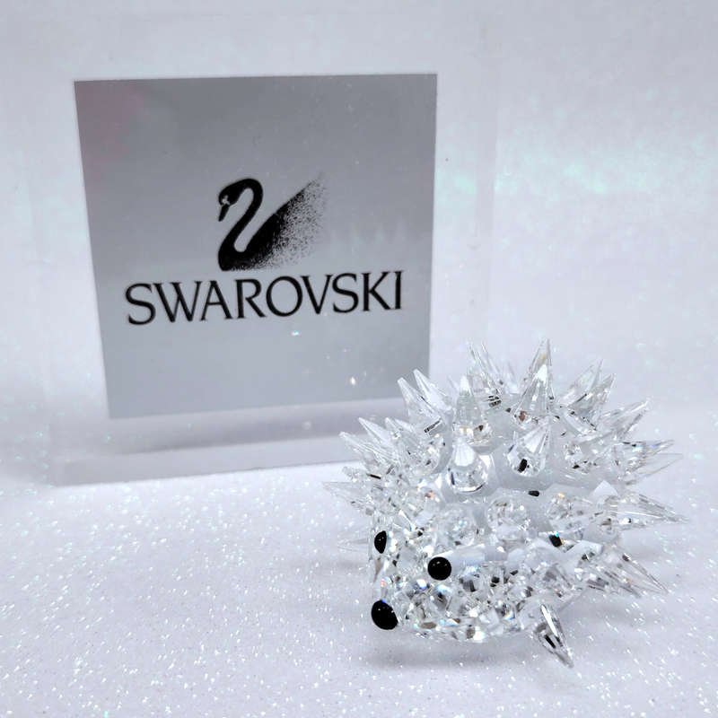 Swarovski Crystal Medium Oval Hedgehog no Whiskers