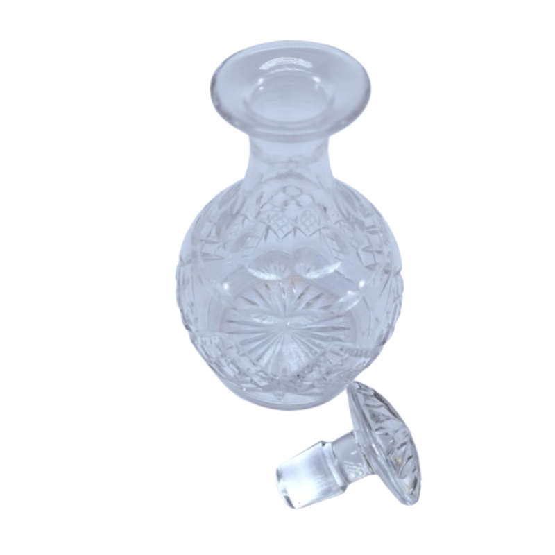 Great Quality Vintage Cut Glass Crystal Decanter