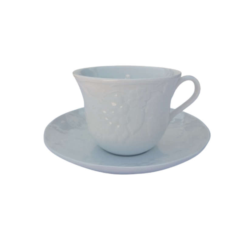 Wedgwood White Bone China Strawberry & Vine Teacup & Saucer