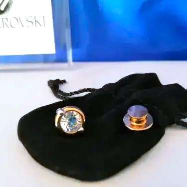 Swarovski Crystal Event Pin 1998 Gold with Clear Crystal