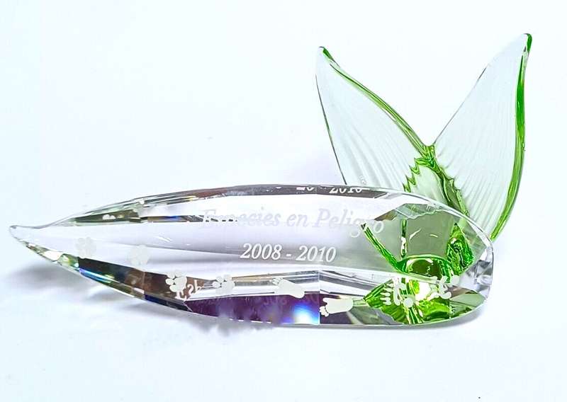 Swarovski Silver Crystal Endangered Wildlife Title Plaque 2008-2010